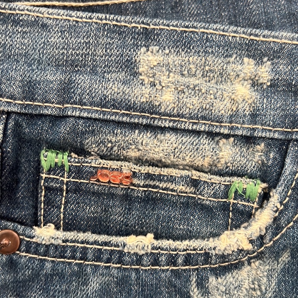 Jeans - Picture 9 of 16